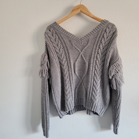 Everly gray cable knit fringe sweater - Picture 8 of 9